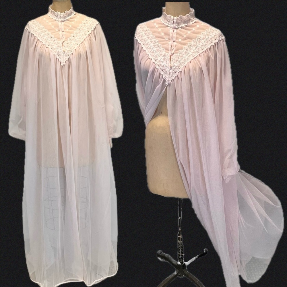 VINTAGE Peignoir dressing gown chiffon Lace night dress lingerie fairycore fairy